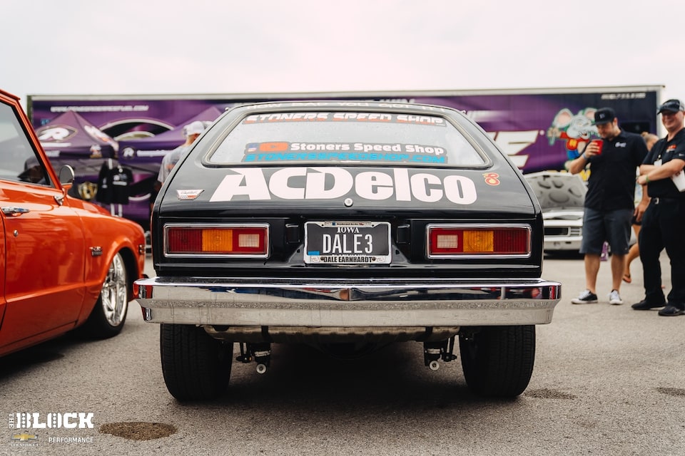 Este Chevette 1976 es un homenaje a Dale Earnhardt.